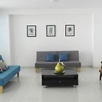 Room In Guest Room - C1-L Room Near The Sea With Pool Air Conditioning And Wifi