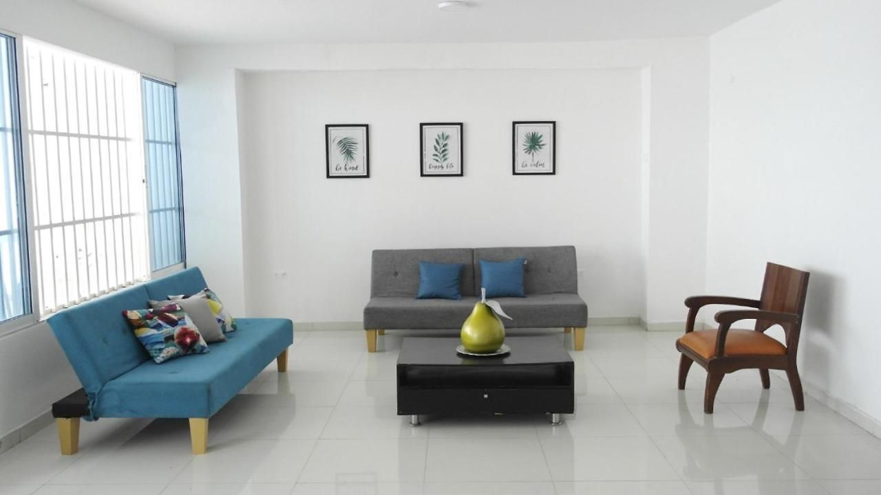 Pensión In Guest - C1-l Near The Sea With Pool Air Conditioning And Wifi *