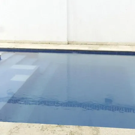 In Guest - C1-l Near The Sea With Pool Air Conditioning And Wifi Cartagena